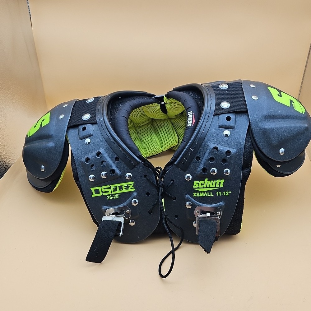 Schutt DS Flex Football Shoulder Pads Youth Boys 26-28"  XSMALL 11-12"